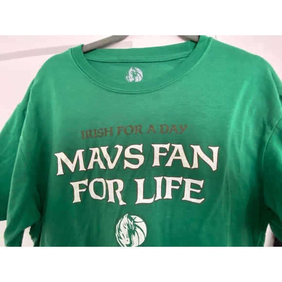 Vintage Dallas Mavericks St. Patricks Day Shirt - Picture 3 of 4